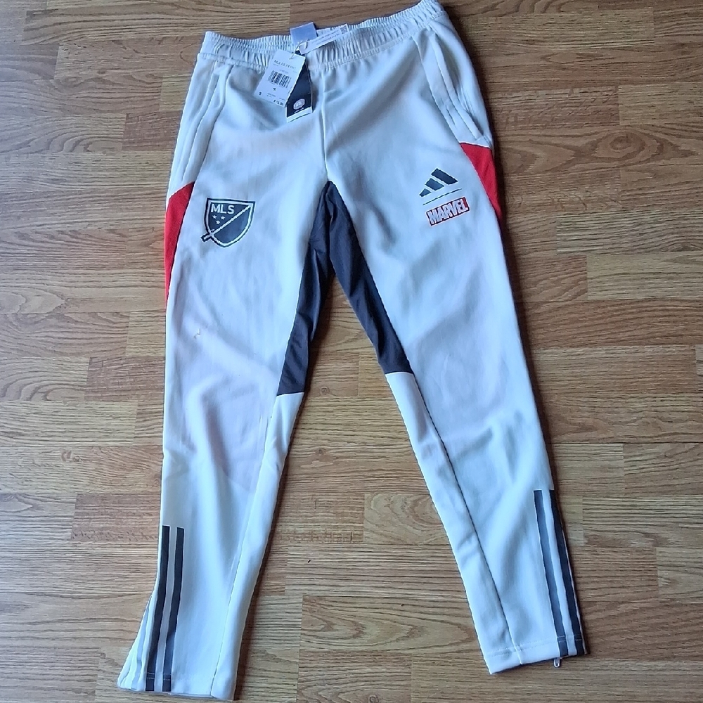 Adidas MARVEL Mens  Cream and Red  Pants SZ S MSRP $70